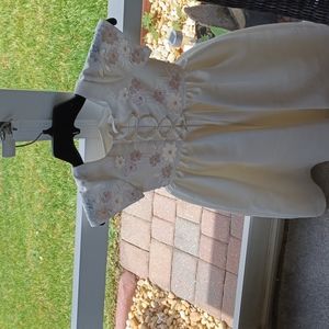 Beautiful Flower Dress with Flowers. Size 5. Will negotiate Price. Make an offer